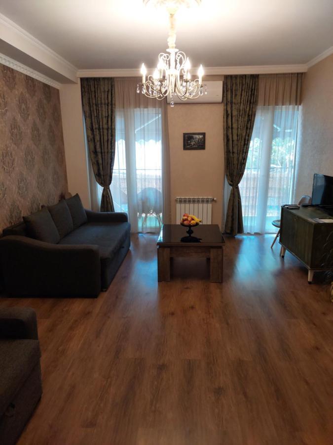 Salounique Lux Apartment ティビリシ エクステリア 写真